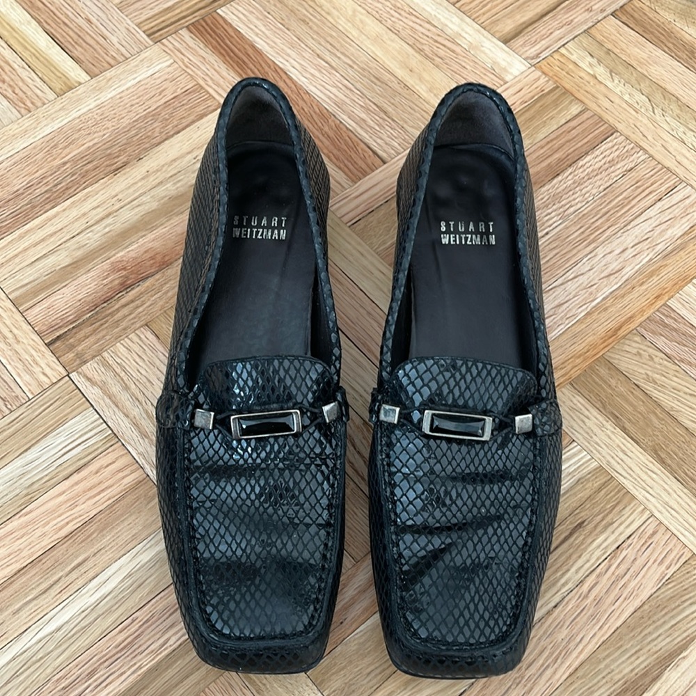 Stuart weitzman black snakeskin moccasin
